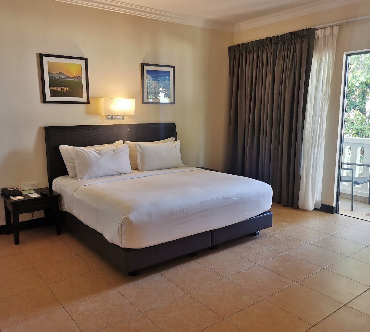 هتل کمر ریزورت